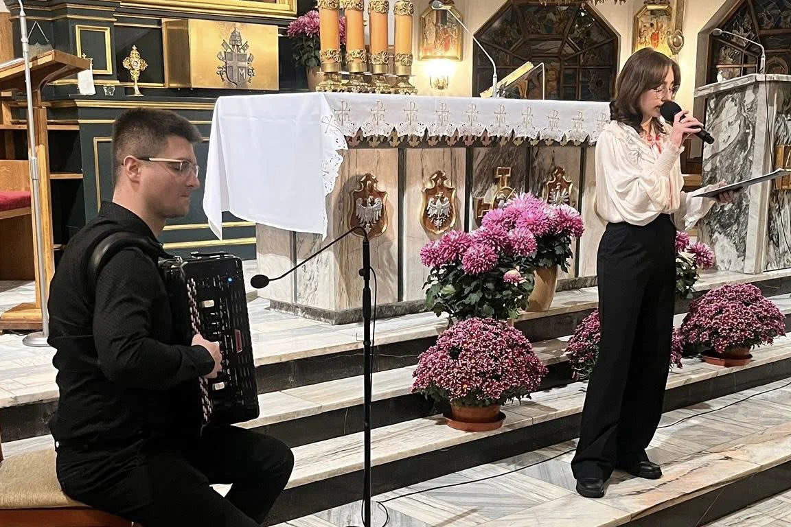 Piotr Zarzyka | Oferta Akordeon Solo